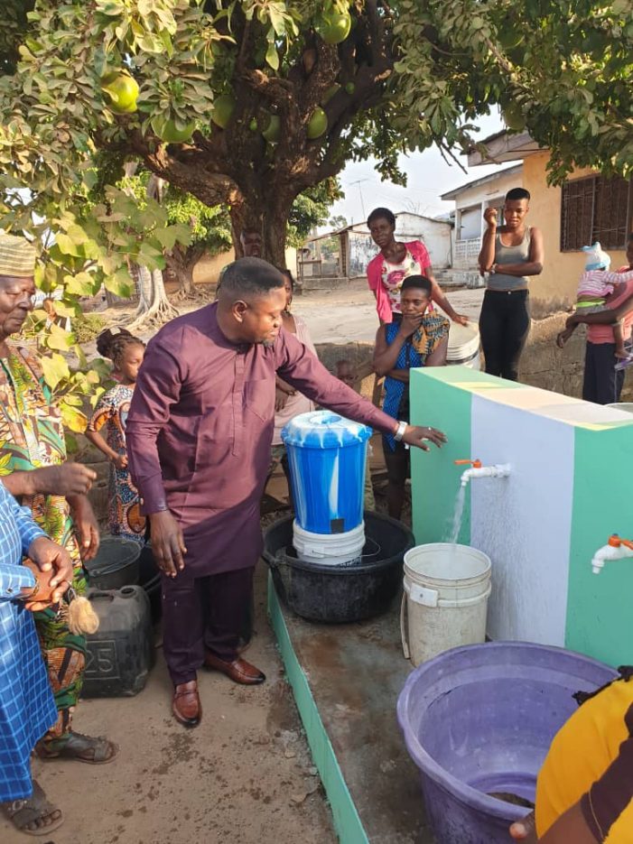 Hon Ademola Destiny eases water scarcity in Mopamuro with Morotized Borehole